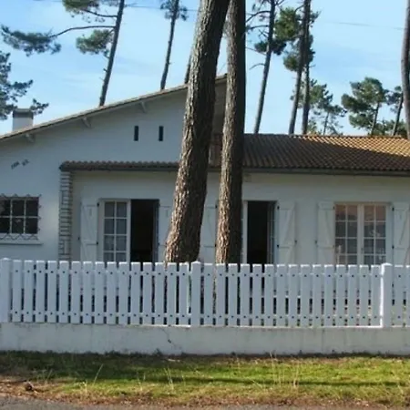 Les Bains 4 * Ronce-les-Bains